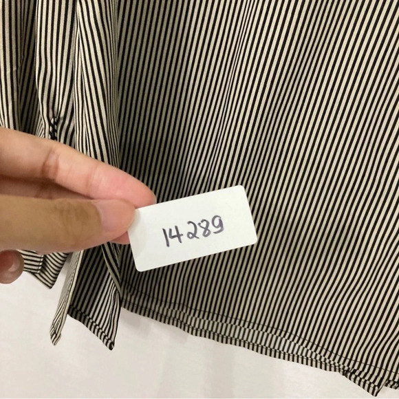New Notations Black Tan Striped Office Career Long Sleeve Button Down Large - Picture 12 of 12